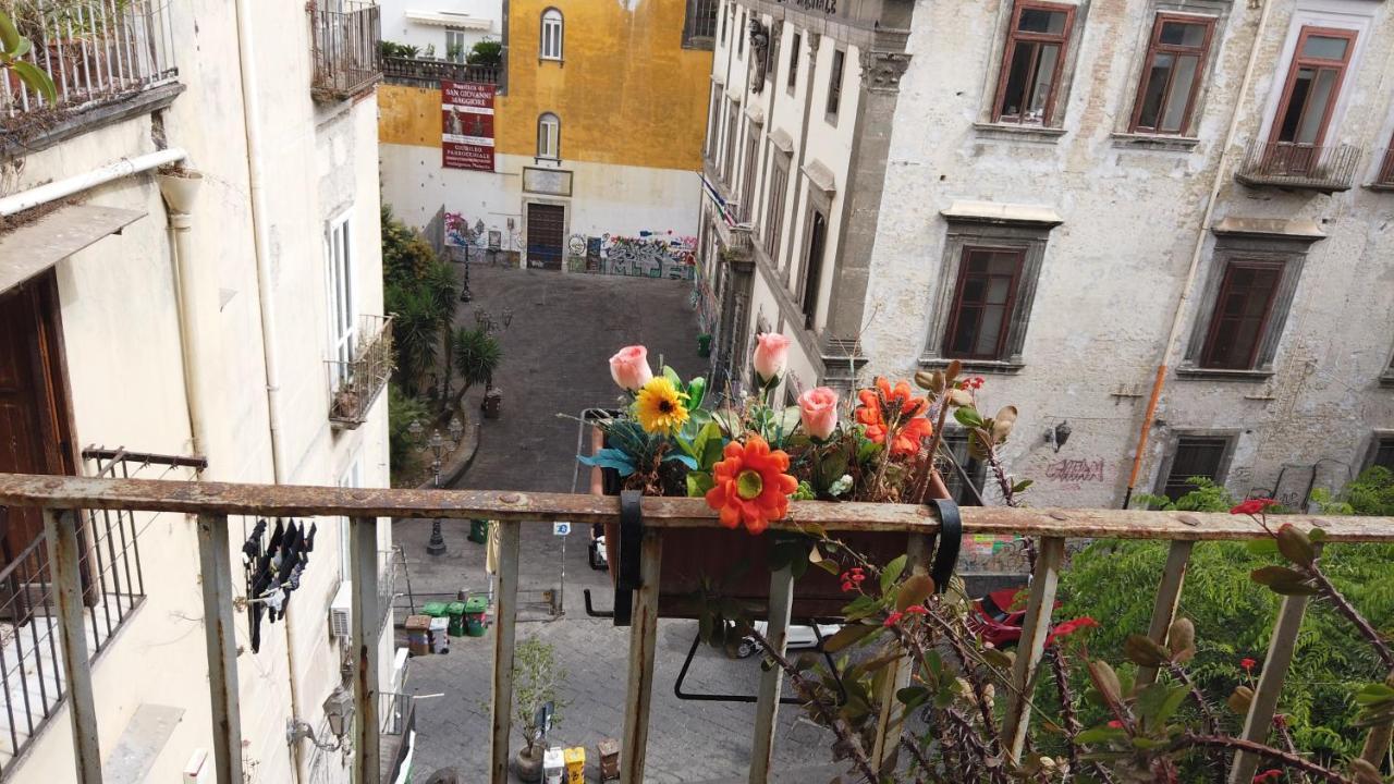 Napoli Centro Spaccanapoli Exterior foto